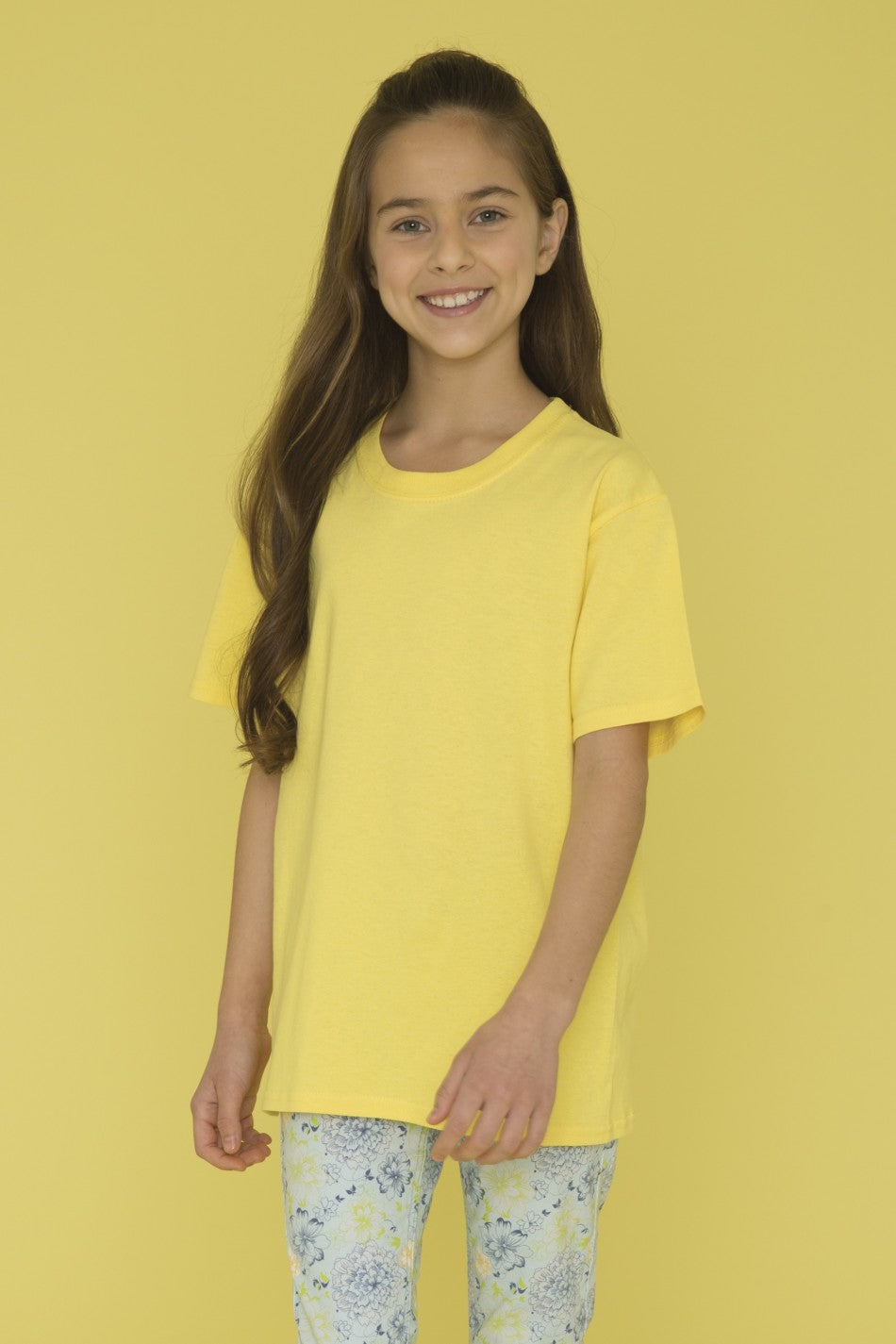 youth tee yellow on girl