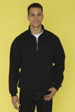 1/4 zip sweatshirt black on model